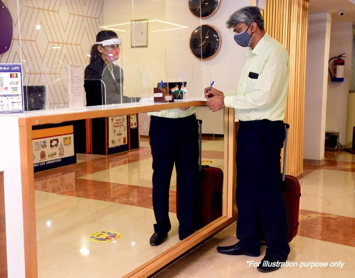 Collection O 426 Red Carpet Hotels Noida Dış mekan fotoğraf